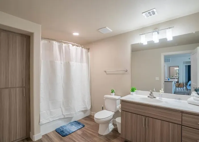 Apartamento Posh 2bd - Gym, Pool, Parking, W-d - Sleeps 8 Tempe