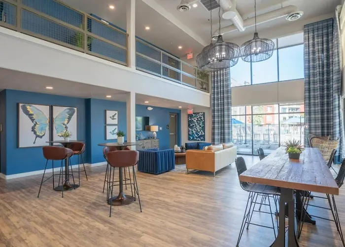 Posh 2bd - Gym, Pool, Parking, W-d - Sleeps 8 Apartamento Tempe